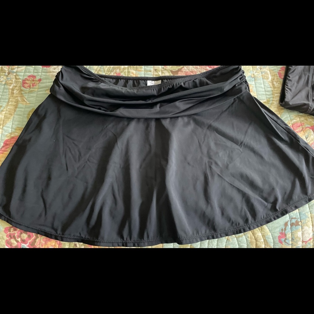 A Shore Fit Swim Skirt Cover Up Size 16 NWOT